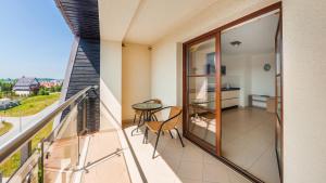 Balkon lub taras w obiekcie Apartamenty Sun & Snow Lido Sarbinowo