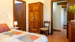 Gallery image of Ca' Pellicciano 8, Emma Villas in Longiano