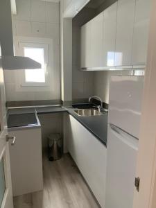 Nhà bếp/bếp nhỏ tại APARTAMENTO DELUXE
