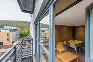 Gallery image of Royal Mile & Arthur's Seat Apt with Private Parking in Edinburgh