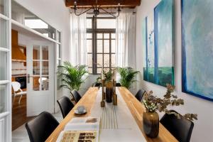 Et opholdsområde på Genteel Home Alhóndiga Sevilla