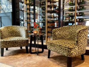 Posezení v ubytování Van der Valk Hotel Groningen Zuidbroek