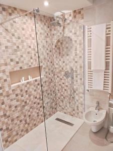 A bathroom at Dimora MareLuna Még 11 kép