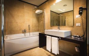 Koupelna v ubytování Sardegna Hotel - Suites & Restaurant