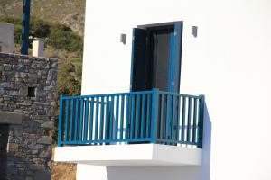 Balkón nebo terasa v ubytování Paros-Memories-Neubau-Villen, Sportpool