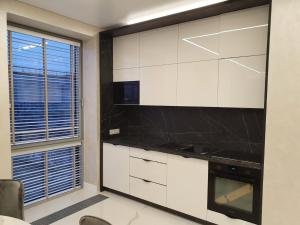 Kuchnia lub aneks kuchenny w obiekcie Apartament Faltom 20 Yacht Park Premium