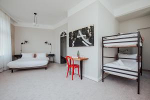 Letto o letti in una camera di Hotel Babula am Augarten