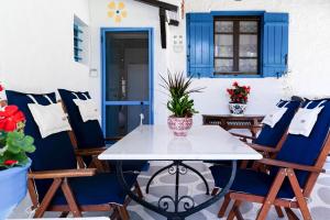 Afbeelding uit fotogalerij van Forest Sani Villa in Sani Beach