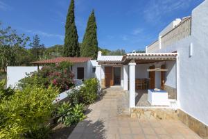 Villa con jardín y patio en Can Ferrer, en Sant Josep de sa Talaia