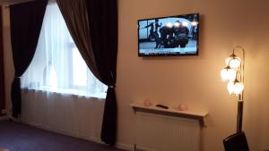 Et tv og/eller underholdning på Rosemount Palace