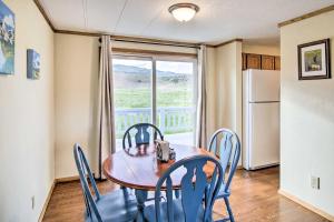 Fotografie z fotogalerie ubytování Montanas Emigrant Peaks Getaway Apt with Amenities v destinaci Emigrant