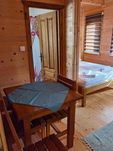 Postel nebo postele na pokoji v ubytování Rafting Blue River Tara