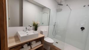 Łazienka w obiekcie Apartamentos Antares 3