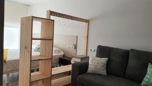 Część wypoczynkowa w obiekcie Apartamentos Antares 3