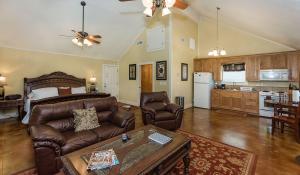 Cuisine ou kitchenette dans l'établissement Appian Way Celtic Cottage