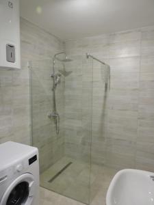 Koupelna v ubytování Holiday home "Olive tree", with new pool, jacuzzi and sauna