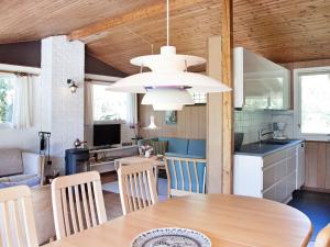 Kuchyň nebo kuchyňský kout v ubytování Secluded Family Retreat - By Traum Ferienwohnungen + 4 fotografie