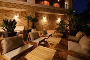 Posezení v ubytování ZONK HOTEL Hakata