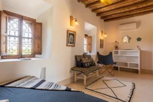 Posezení v ubytování VILLA BEL'VIE, PRIVEE, MARRAKECH , PISCINE CHAUFFEE, Wifi, Clim + 210 fotografií