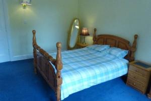 Кровать или кровати в номере Pitlochry North Wing Apartment, very central