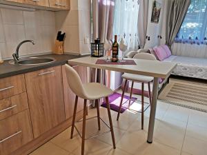 Gallery image of Светлая новая студия в Приморско in Primorsko