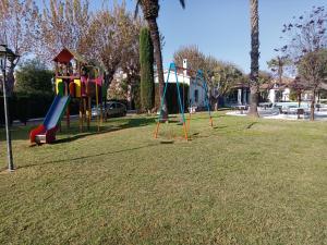 R121 - Apartamento Alorda park játszósarka