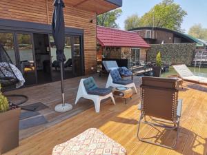 Posezení v ubytování Beach House Belgrade + 22 fotografií
