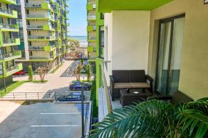 Balkón nebo terasa v ubytování Sunset view Apartment- Spa Pools Resort