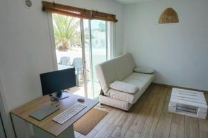 Fotografia z galérie ubytovania Apartamento recien reformado en centro a tres minutos de la playa v destinácii Corralejo