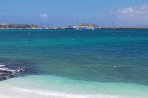 Fotografia z galérie ubytovania Apartamento recien reformado en centro a tres minutos de la playa v destinácii Corralejo