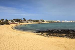 Fotografia z galérie ubytovania Apartamento recien reformado en centro a tres minutos de la playa v destinácii Corralejo