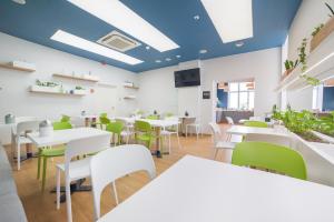Reštaurácia alebo iné gastronomické zariadenie v ubytovaní Hotel Traffic Wrocław Stare Miasto