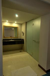 Gambar di galeri bagi Ramee Dream Resort di Seeb