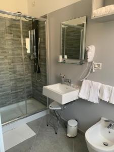 Kúpeľňa v ubytovaní B&B IV Vico + 17 fotografií