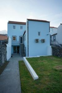 Photo de la galerie de l'établissement Largo Bispo Boutique Hostel, à Horta