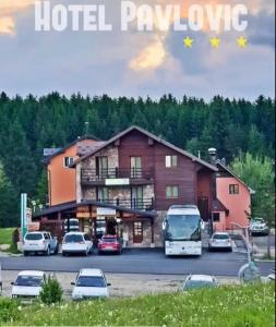 Zgradba, v kateri se nahaja hotel