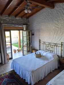 Gallery image of Bahab Guest House in Doğanbey