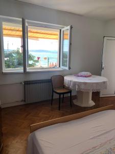Lova arba lovos apgyvendinimo įstaigoje Beautiful house by the sea 5 minutes from Zadar