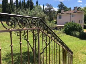 Gallery image of Bastidon (gîte), Aups, Parc naturel régional du Verdon in Aups