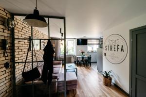 Fotografia z galérie ubytovania Szara Strefa - Loft Bieszczady Apartament v destinácii Ustrzyki Dolne