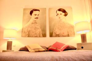A bed or beds in a room at Inspiring Apartment in Carihuela Beach