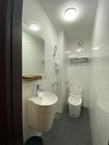 Phòng tắm tại Khách sạn Hải Yến