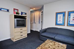 Ibis 805 2BR 2BA Second Row Condo near downtown Myrtle Beach - Winter Rental Friendly