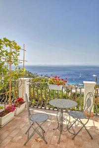 Gallery image of Malafemmena Guest House in Capri