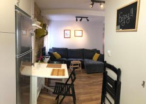 Apartamento Turístico Os Tornos, Pontevedra, Spain - Booking.com