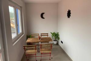 Fotografie z fotogalerie ubytování Duplex con terraza v destinaci Ponte Do Porto