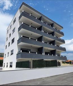 Budova, kde se apartmán nachází