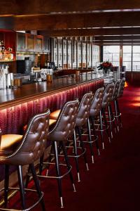 Salon ili bar u objektu RISE Uptown