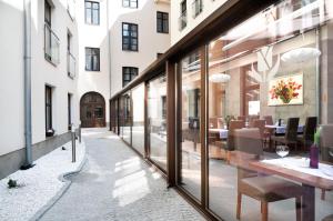 Gallery image of Golden Tulip Krakow City Center in Krakow