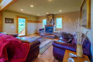 Posezení v ubytování Bristlecone Cabin